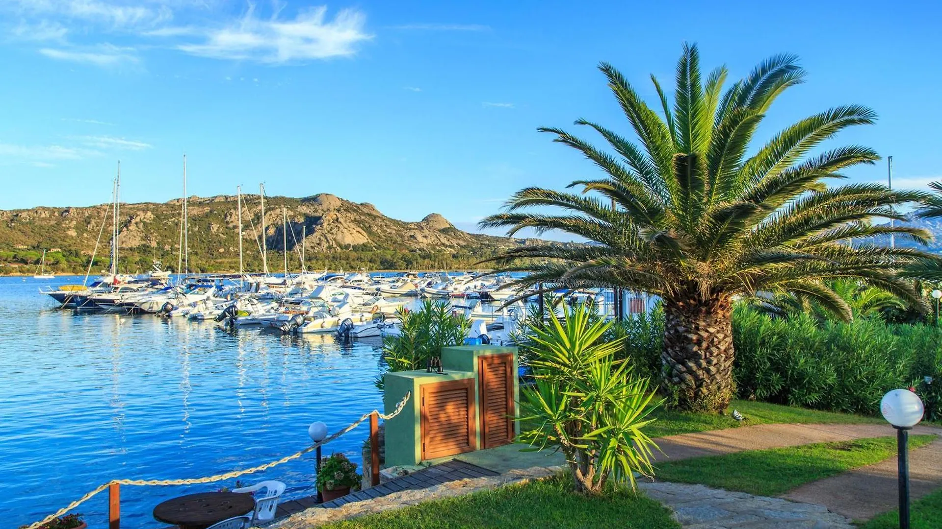 La Casa Del Faro With Private Beach - Happy Rentals Porto Cervo Apartment